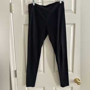 LuLaRoe Solid Black Leggings (Tall & Curvy)